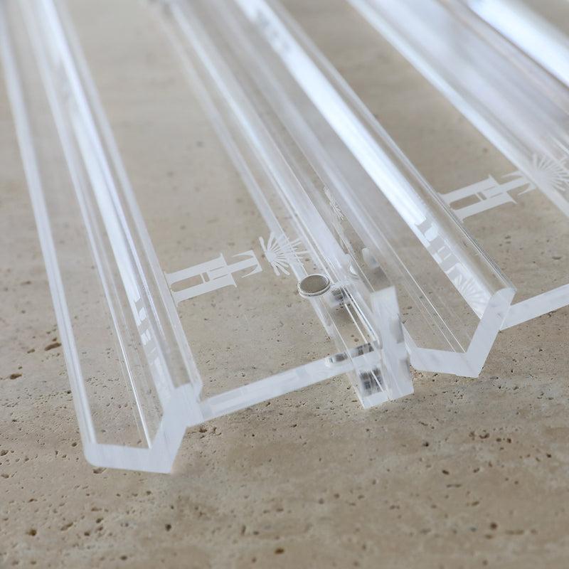 Crystal-Clear Mahjong Racks